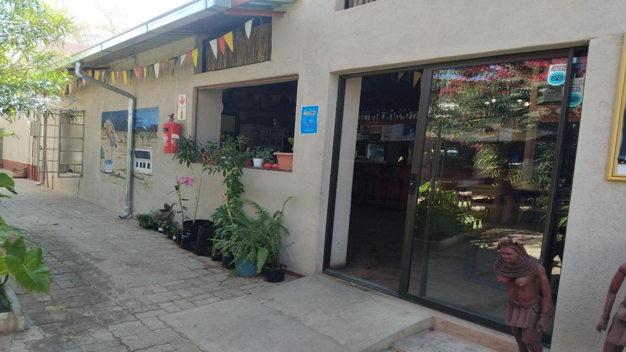 The Farmhouse Boutique Guesthouse And Beergarden Cc 奥乔 外观 照片